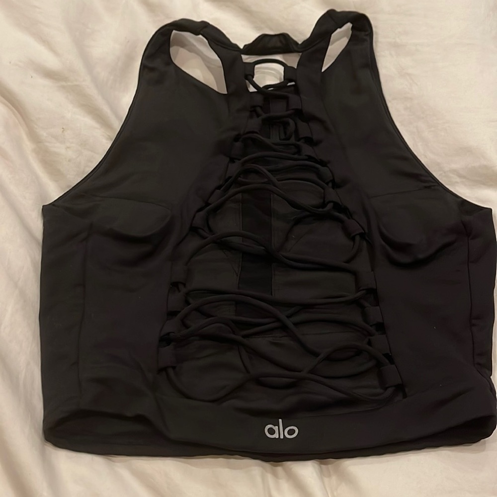Alo crop